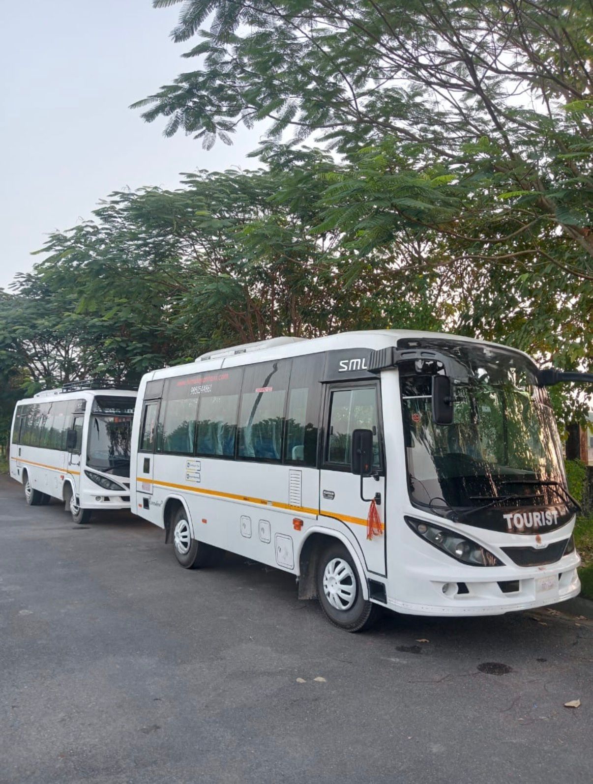 28 Seater AC Bus
